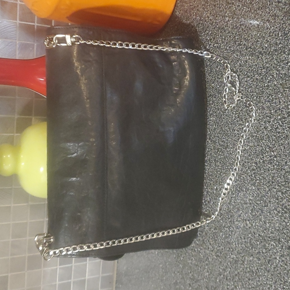 Tory Burch Bag With Chain Sholder Carry - Picture 5 of 16